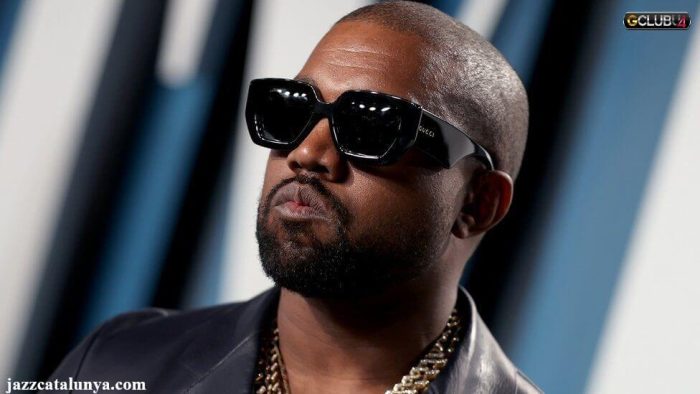 Kanye West ขอโทษสำหรับ ใช้คำสาปแช่งในโบสถ์